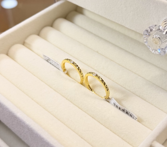 Nhẫn Đôi Móc Máy Phối Hột Bản Nhỏ 