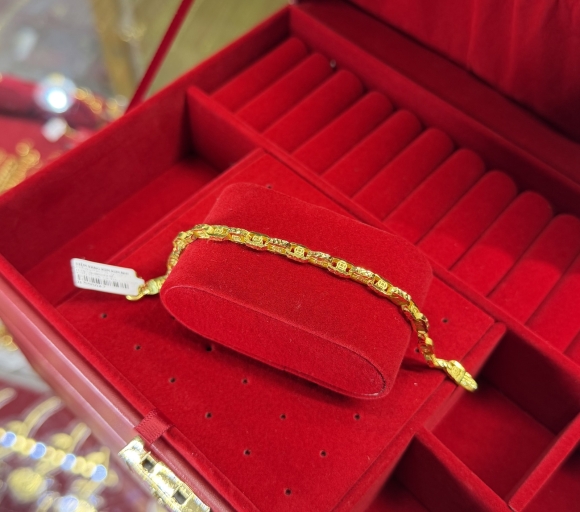 Lắc Kim Tiền 2 Chỉ 