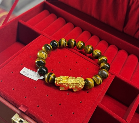 Vòng Mắt Hổ + Charm Tỳ Hưu 