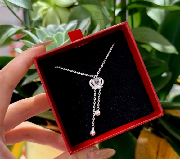 Dây liền mặt vương miện 