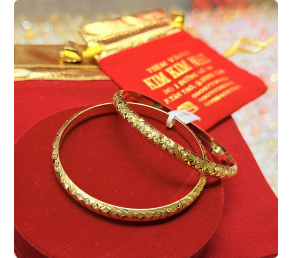 Tiêu đề trang sức