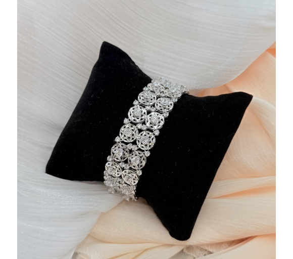 Lắc bi đồng tiền tấm 